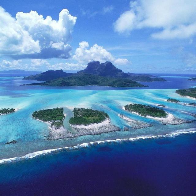 Drinks in the Galapagos