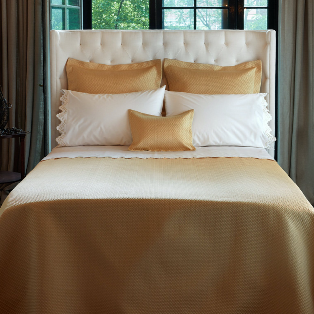 Alba King Quilt in Color: SEA