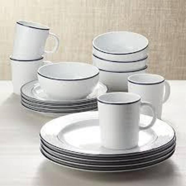 Crate & Barrel Roulette Blue Band 16-Piece Dinnerware Set