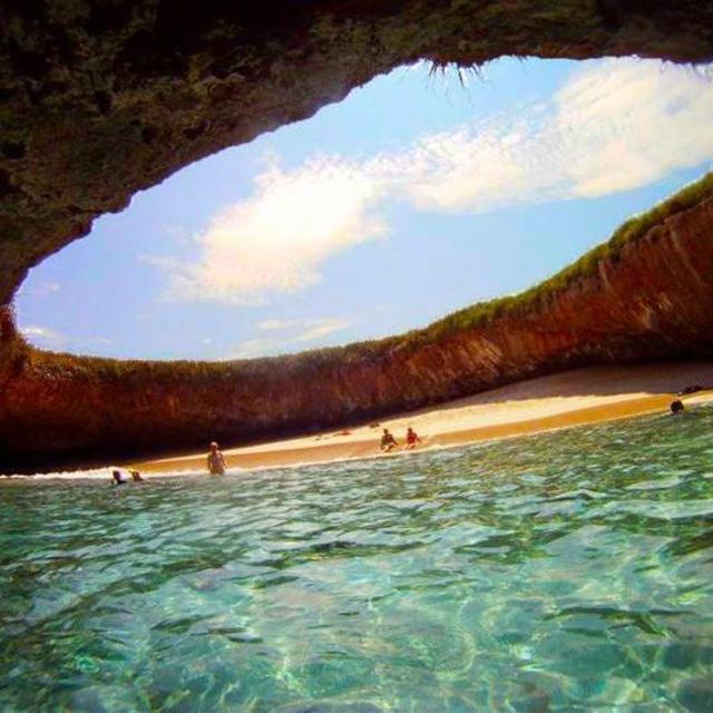 Marietas Island Tour - Hidden Beach