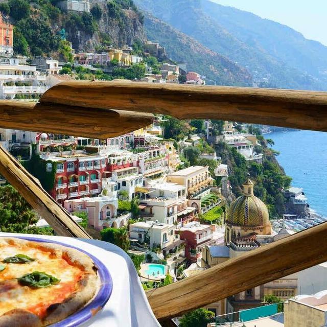 Lunch with a view in Positano (Amalfi)