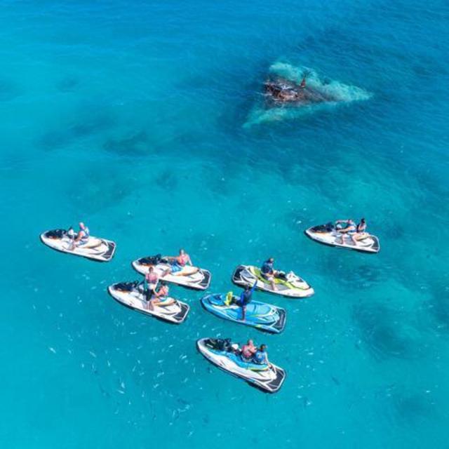 Honeymoon Activity- Jet Ski and Snorkel Safari in Bermuda