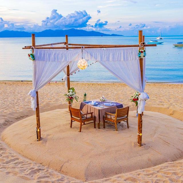 Tahiti - Private Beach Dinner