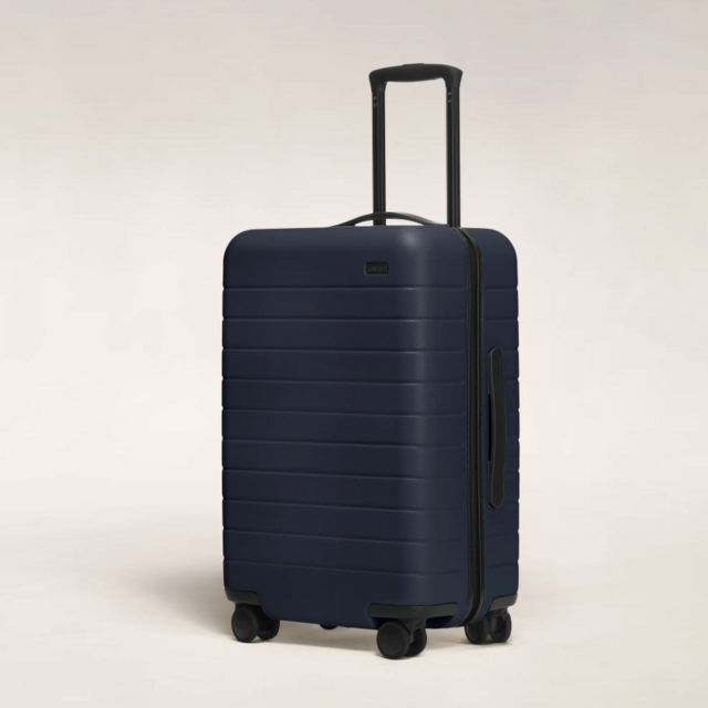 Away: The Bigger Carry-On Suitcase - Navy