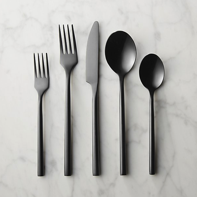 20-piece knight flatware set