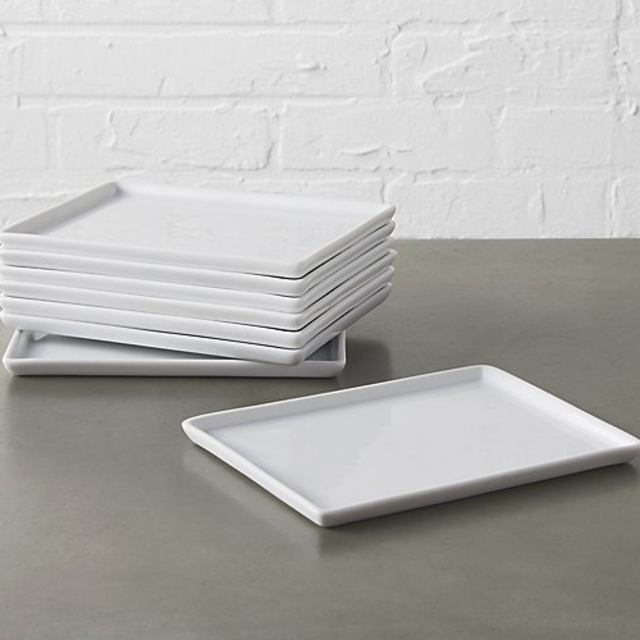 set of 8 cuatro small platters
