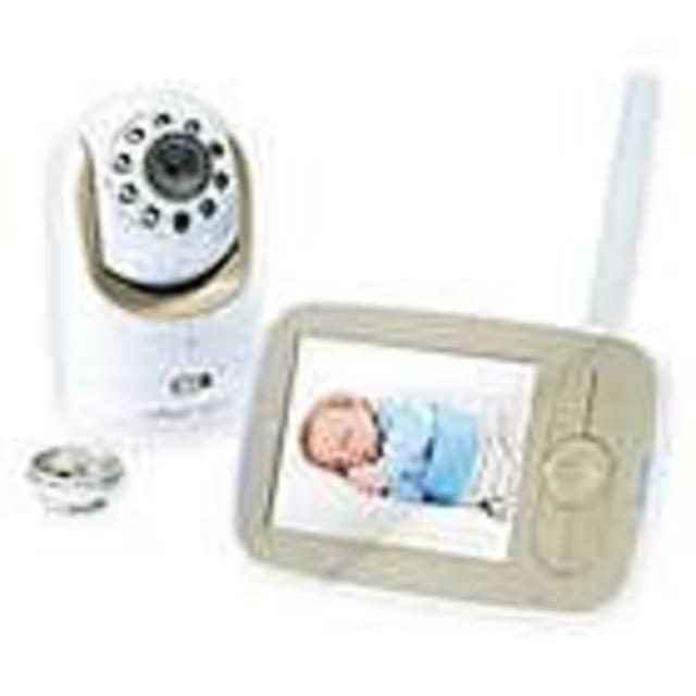 Infant Optics DXR-8 3.5-Inch LCD Video Baby Monitor in White/Beige