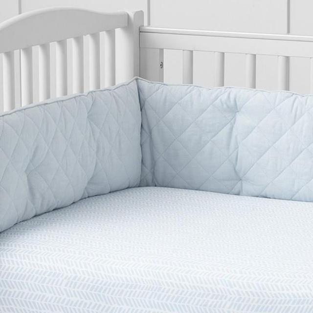 Fitted Sheet - Chevron Pattern (Light Blue)