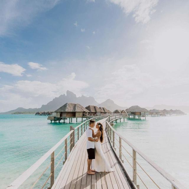 Newlywed photos- fund