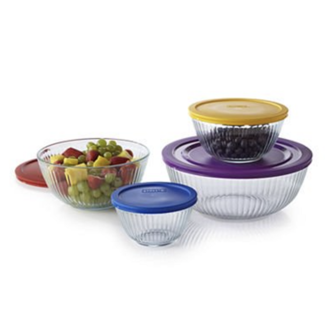 Pyrex Mixing Bowl 4pc (purchased in Israel)