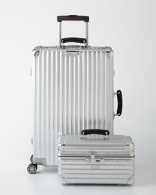 Rimowa North America													 Classic Flight 32" Multiwheel
