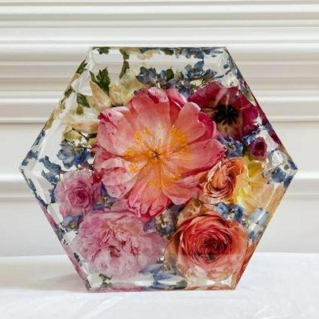 Resin Floral Display