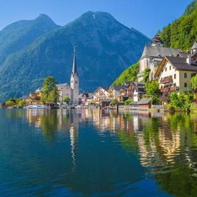 Sightseeing in Hallstatt, Austria On Our Honeymoon
