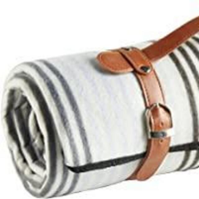 VonShef Picnic Blanket - Large 58" x 71" Soft Waterproof Folding Picnic Blanket for Outdoor Picnics, Beach, Camping - Gray Striped Pattern