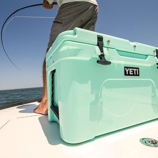 YETI® Tundra® 45 - Seafoam Green