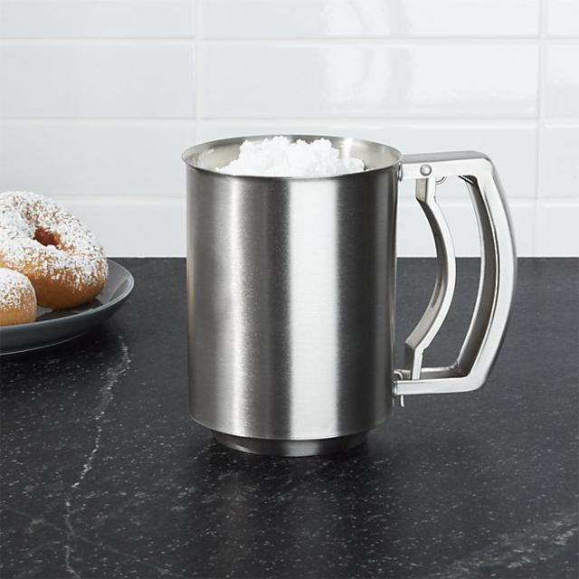 3-Cup Flour Sifter