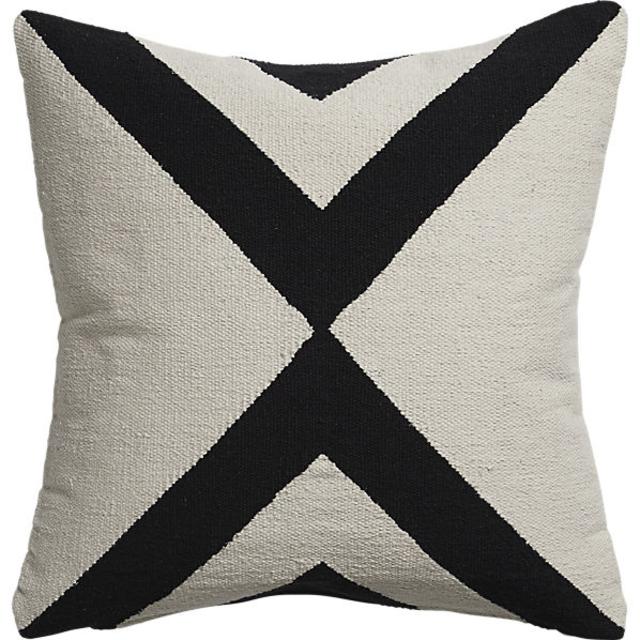 xbase 23" pillow