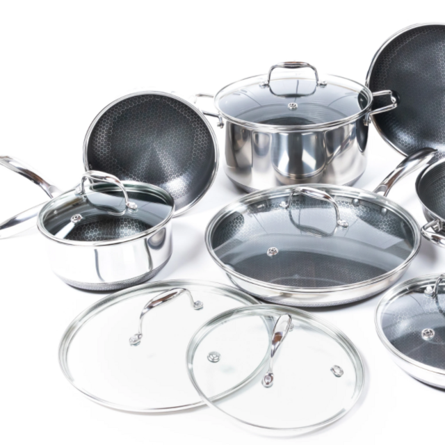 COOKWARE SET