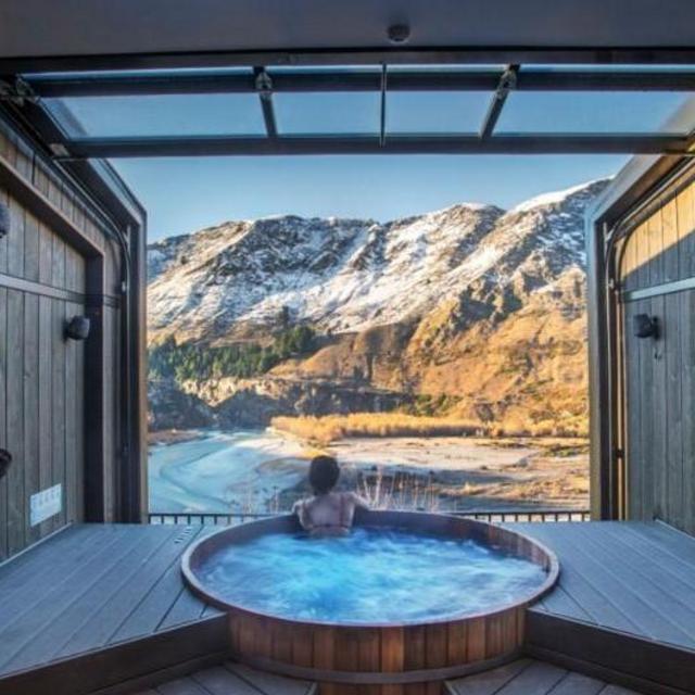 Queenstown Onsen Date