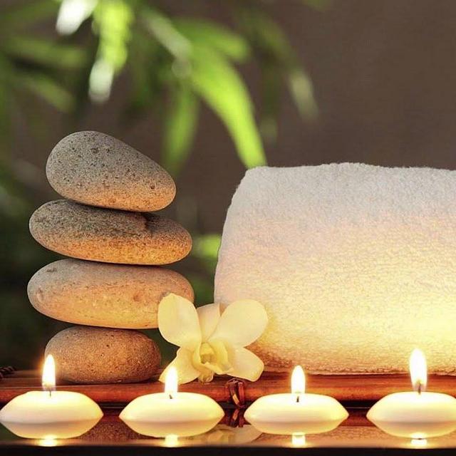 Couples Massage For Two On Honeymoon