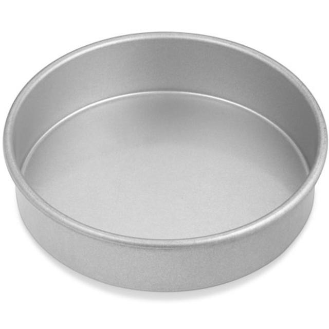 Williams-Sonoma Clearshield Nonstick Round Cake Pan (9")