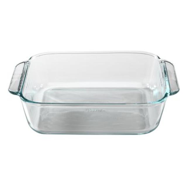 Pyrex® 8" Square Baking Dish