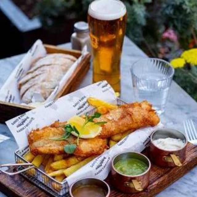 Lunch for 2 in London