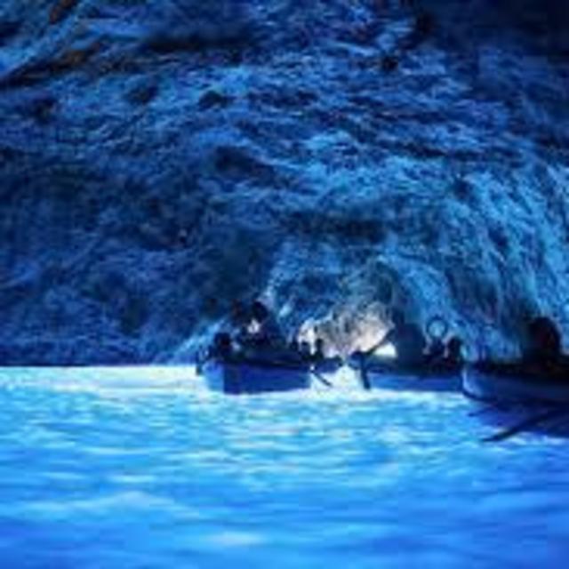 Boat Trip to Capri / Blue Grotto