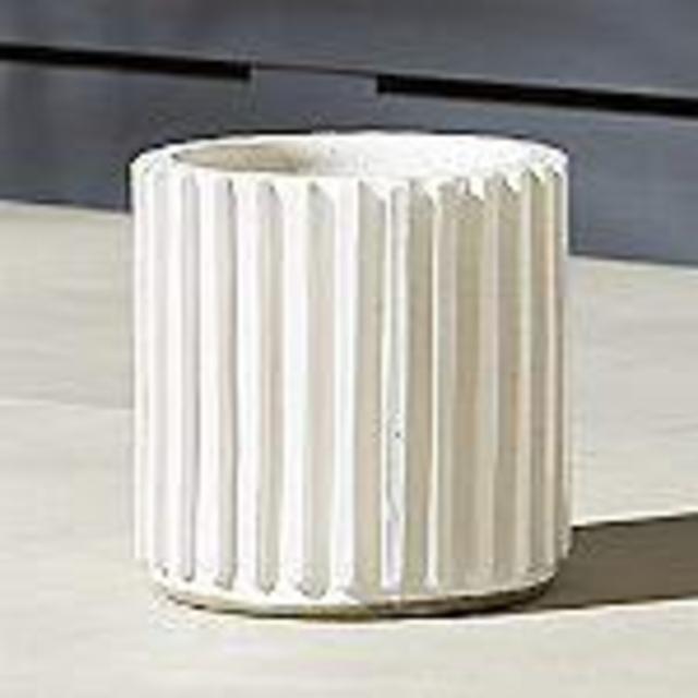 Lineal Small Planter