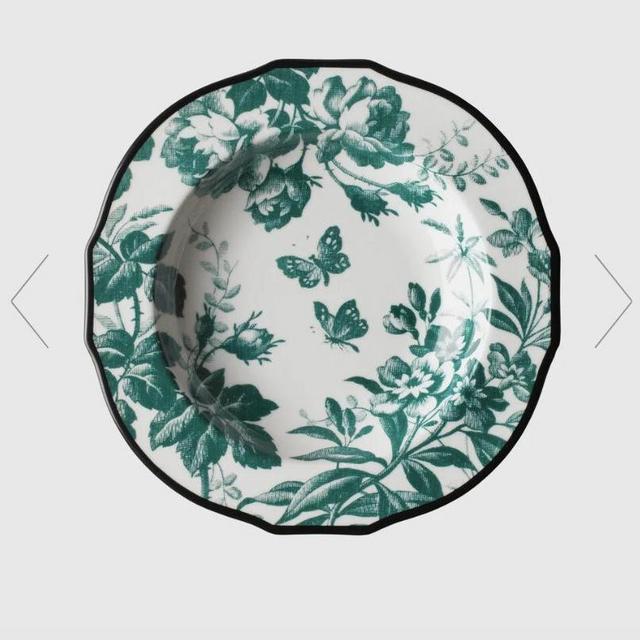 Plate collection