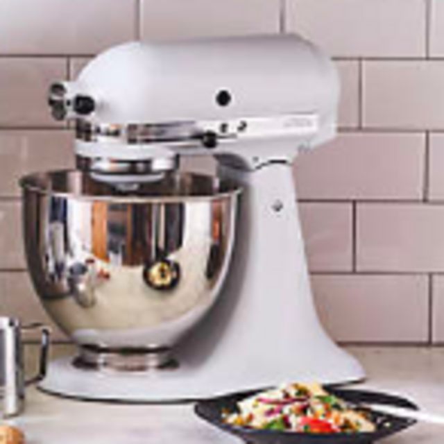 KitchenAid ® Artisan White Stand Mixer - White