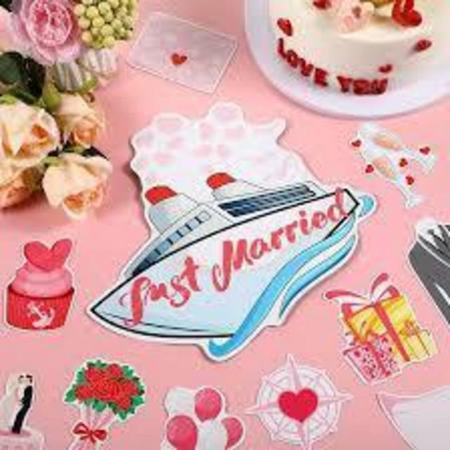 Just Married Cake Package with Decor