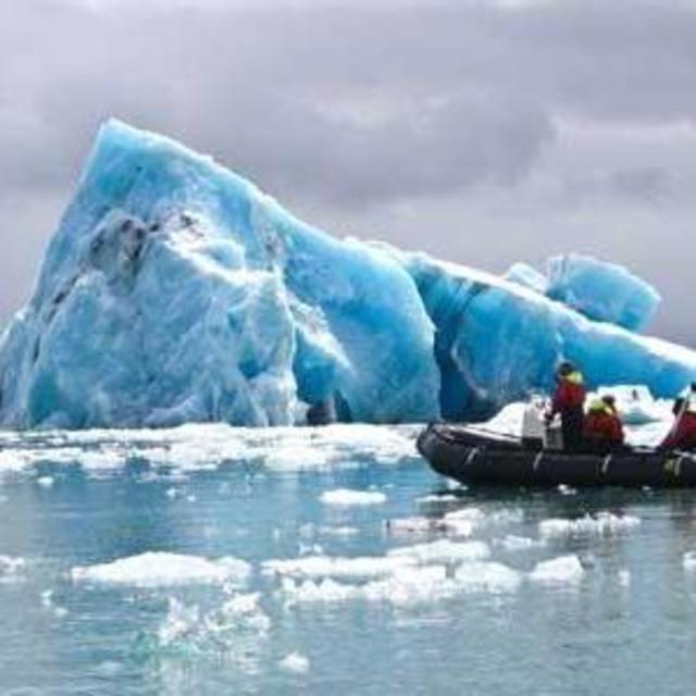 Glacial Lagoon Boat Tour