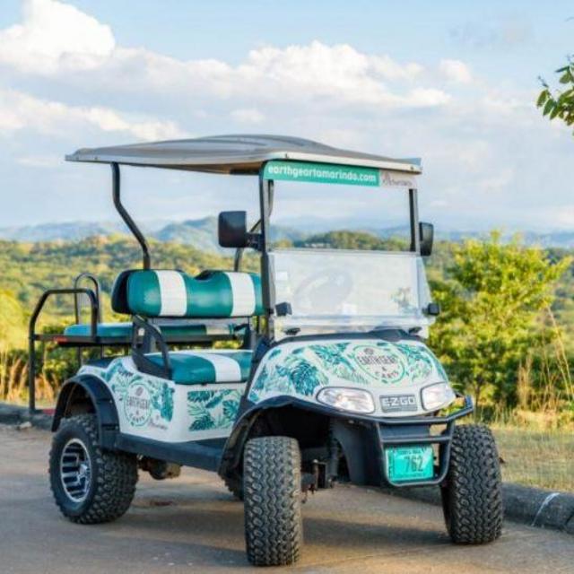 Bonnie Wants a (Honeymoon) Golf Cart