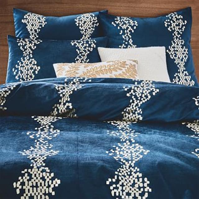 Luster Velvet Trellis Euro Sham