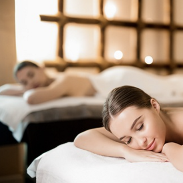 60 Minute Honeymoon Massage for 2