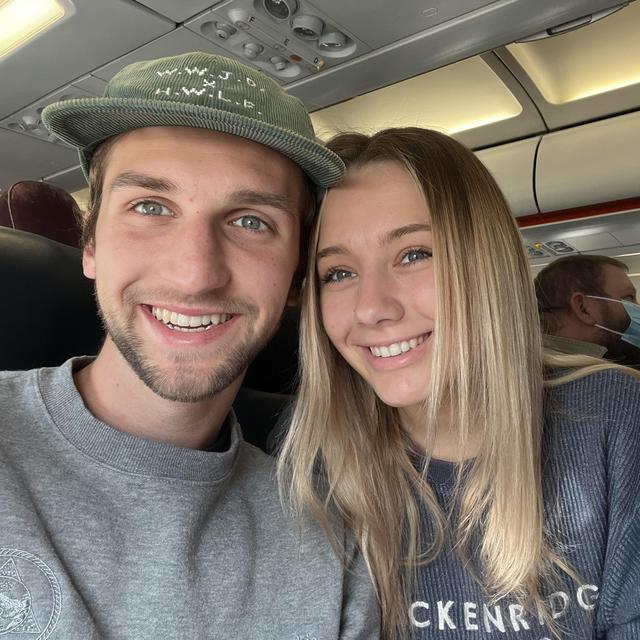 Round Trip Plane Tickets