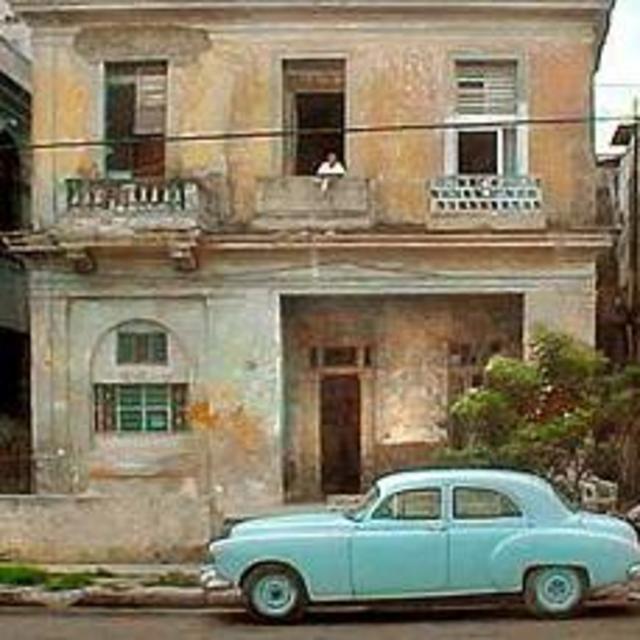 Stay at Casa Particular (AirBnB Fund)