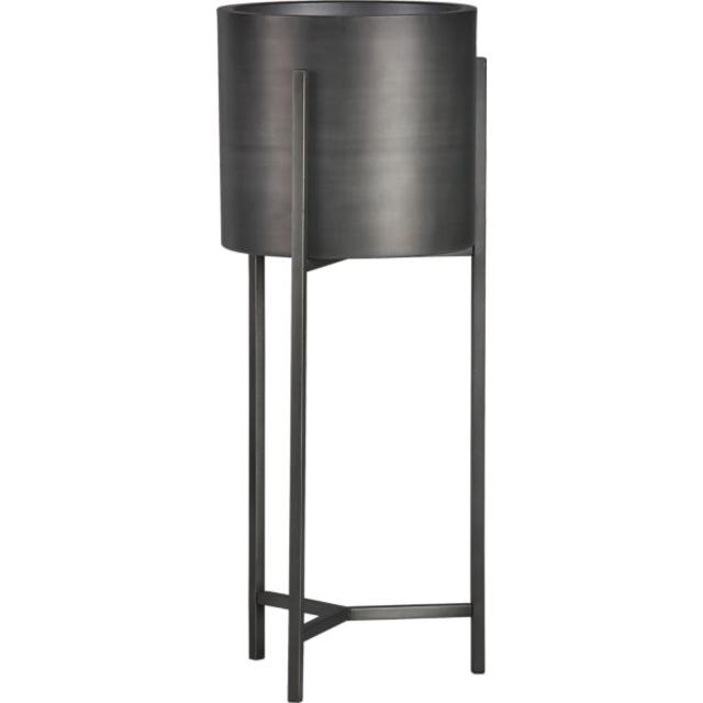 Dundee Floor Planter with Short Stand