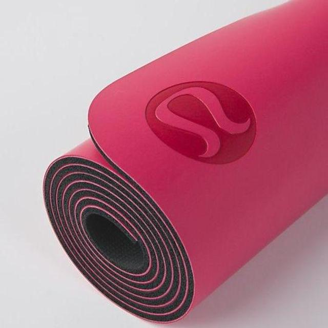 Yoga Mat - Courtney