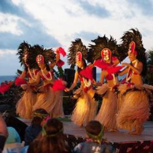 Hawaii Drums of the Pacific Luau