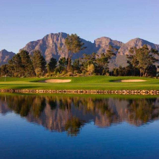 Honeymoon Golf & Spa Day in South Africa