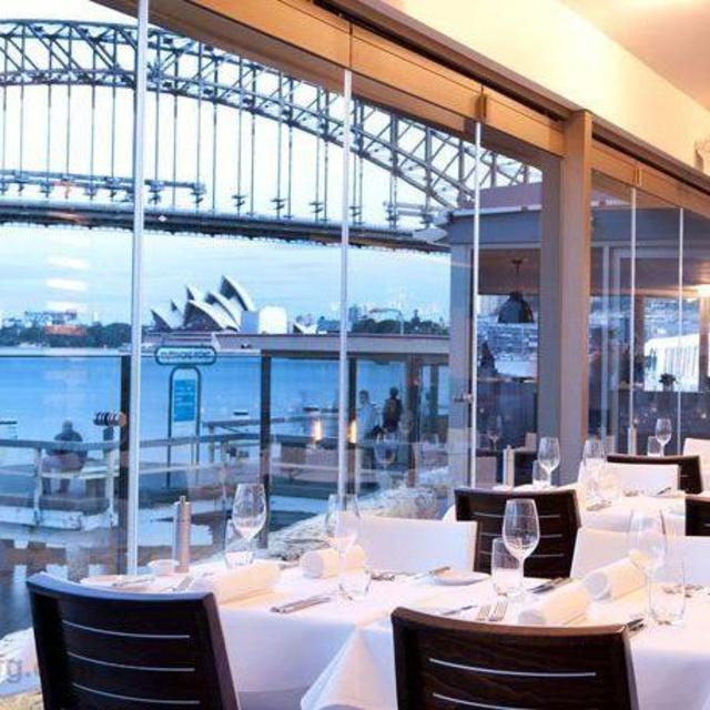 Romantic Dinner in Sydney