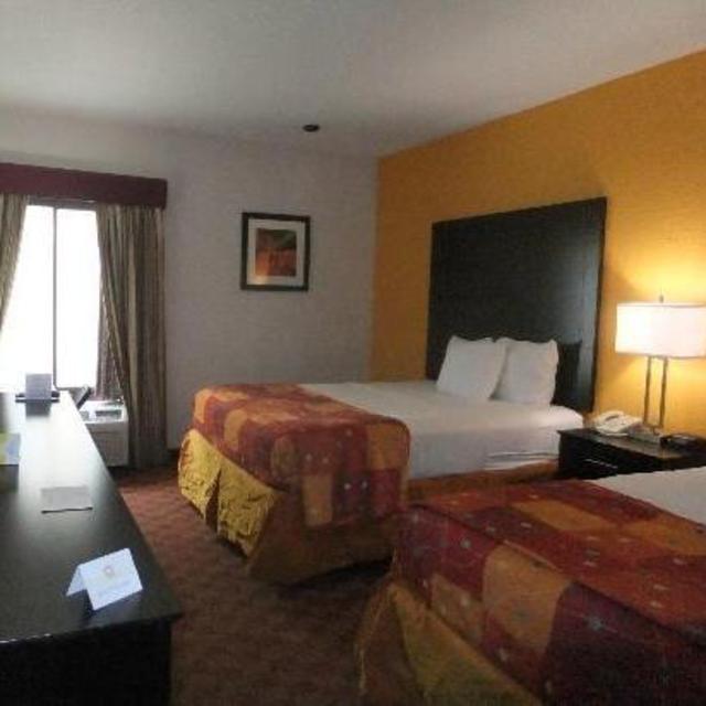 Hotel Stay: 5 nights in Florida pre-cruise