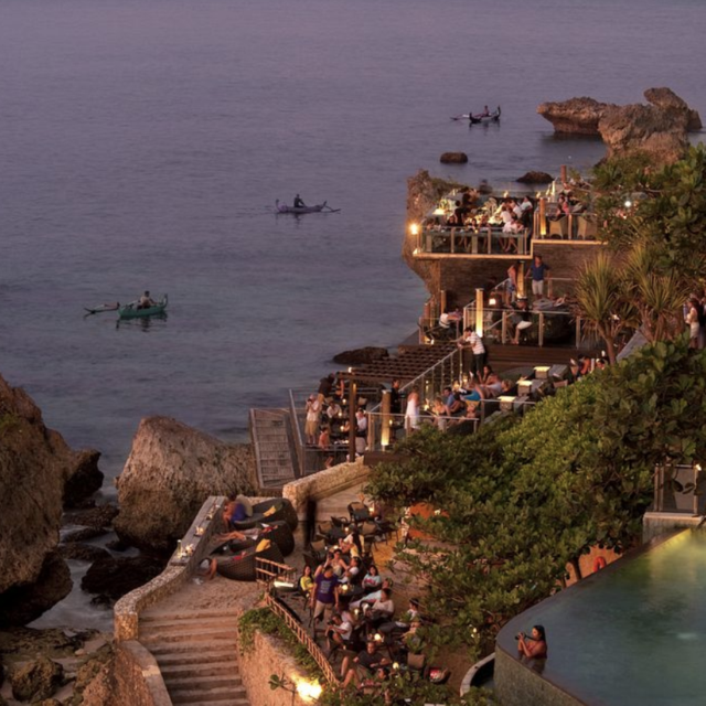 Sunset dinner and drinks in Bali