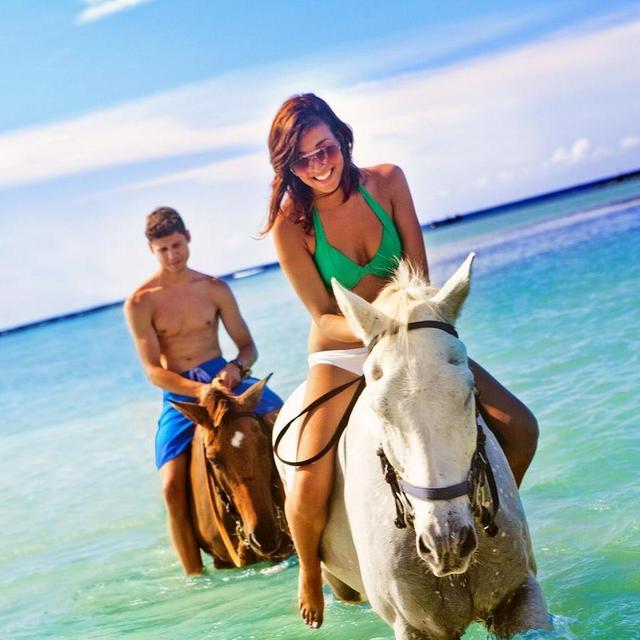 Sunset Horseback Ride in Jamaica