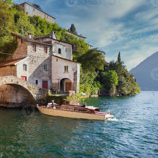 Lake Como boat tour