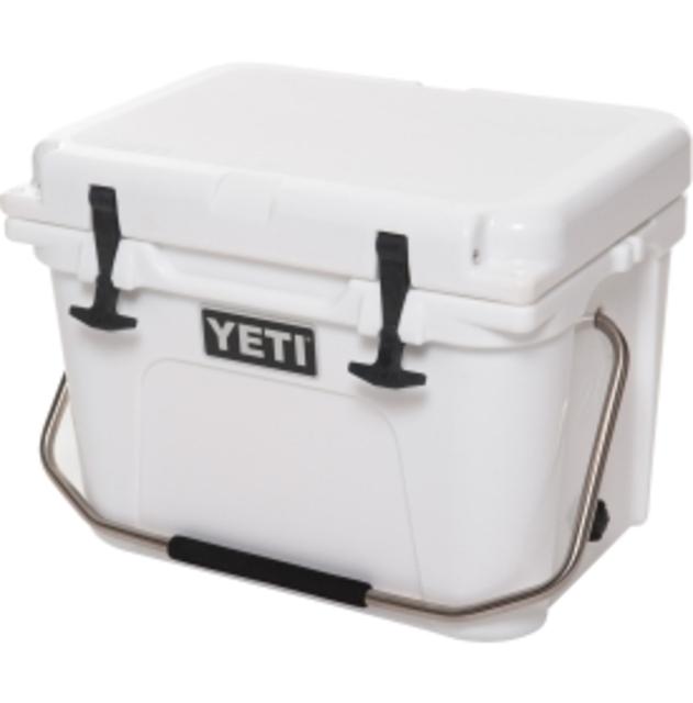 YETI Roadie 20 Cooler - White