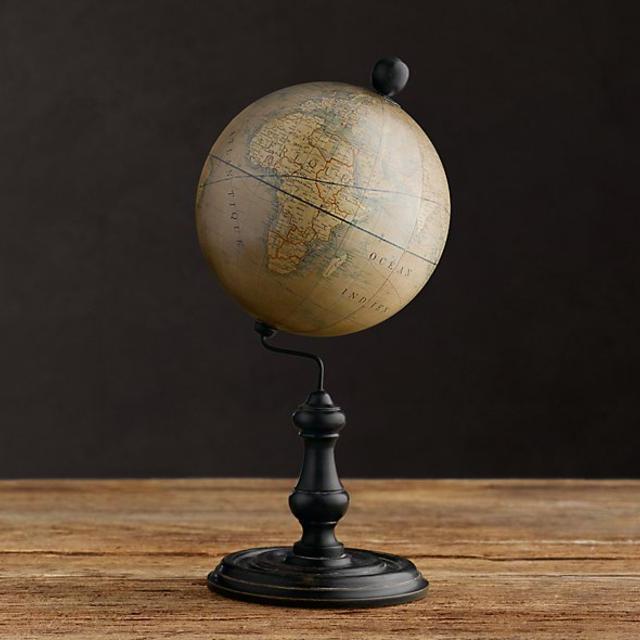 1949 French Desktop Globe