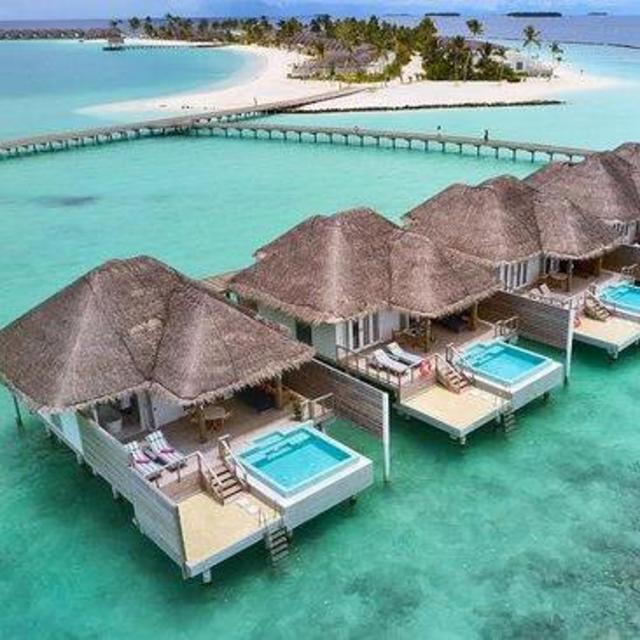 Help us Honeymoon to the Maldvies!!